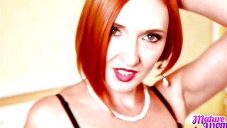 Housewife RedHeadLinda Gets Ready For a Show