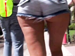 Golden-haired slut gets fucked by street worker