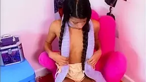 Little Lupe fingering Pussy hard closeup