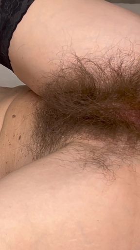 Must-share moment from "Mature MILF with big hairy pussy fuck missionary style"