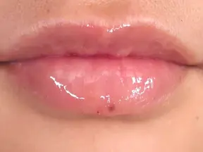 Shoko Kamakura Succumbs to Thick Cock's Irresistible Temptation