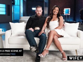 WIFEY Pretty Hotwife Karina Valentina Gets Screwed Hard Whilst Hubby Watches