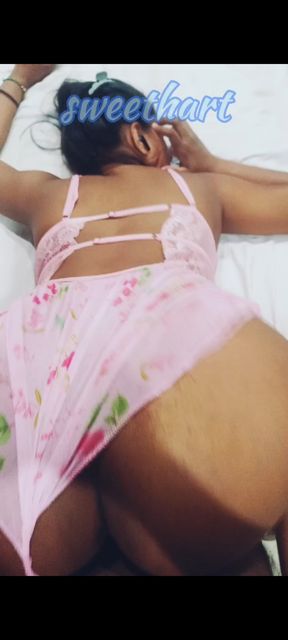 My hot girlfriend had a lot of sex with me in doggy position