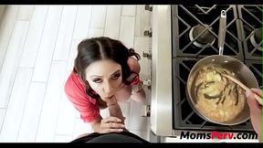 Eggs and stepmom'_s tits for breakfast today!