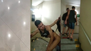 Fudendo o novinho na escada de emergência