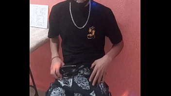 NO MOTEL COM MEGA DOTADO MAGRINHO