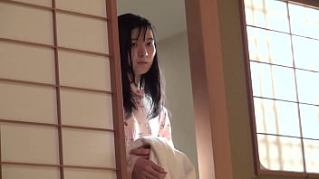 #15 旅館や民宿で突然夜●いされた熟女 抵抗するも男のガチさに身体がHモード覚醒「せっかくなら楽しみたい・・」という割り切りお楽しみSEX 15名4時間