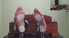 Electro punishment bell game with Alexa Green (multicamera feet-body - 4K)