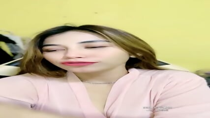 Kak Senjaa Godain Pascol Fetish Ketiak Susu Mulus