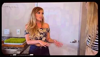 Fiery Teen Babes Make Up with Passionate Licking