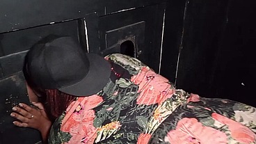 Minha cunhada safada mamou vários caras na festa Sapeca com Doidera de halloween