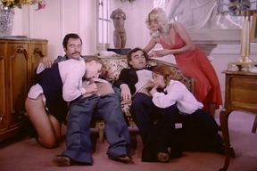 Retro student girls are learning classic blowjob at vintage sex school