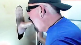 Daddy gets expert deep throat blowjob through gloryhole