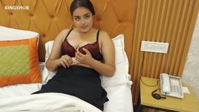 Indian Lady Boss Having Nude Erotic Massage Then Servant Has Fucked Boss Madam Full Hindi Audio