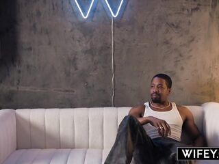 WIFEY Fit Hotwife Vanessa Arizona Gets Ultimate BBC Experience During the time that Hubby Watches