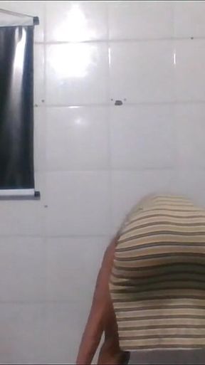 Gostosa E Sedutora a Daniela Santos Dançando E Depois Se Gozando Toda.