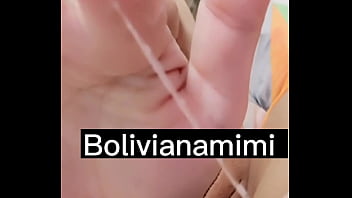 O ursinho gosta de meu mel... quer ver como alimento ele??? : bolivianamimi