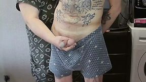 mother-in-law gives a deep blow job &mdash;  jerks off a dick&#x1F32D; &mdash;  then cumshot