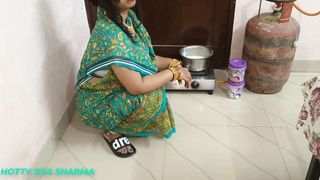 "Sex With Desi Bhabhi Wearing A Green Saree In The Kitchen"