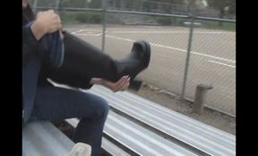 I Never Go Barefoot 4