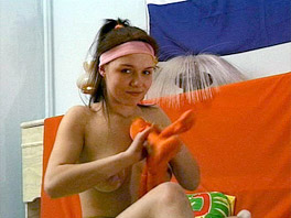Marina massages her hairy pussy