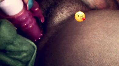 Chubby Ebony BBW Squirts Slick Solo Sesh With Dildo And Long Nails