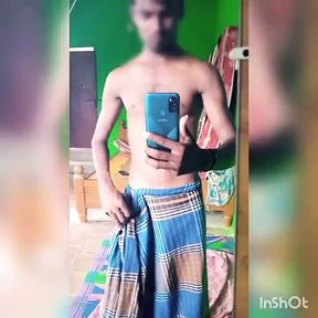 tamil boy blc cock in lungi