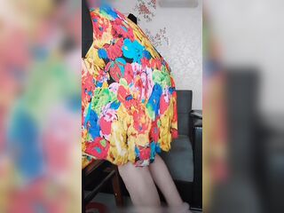 Bent Down Desert Dancer Large Butt Lady Male Cosplayer Model Sexy Sissy