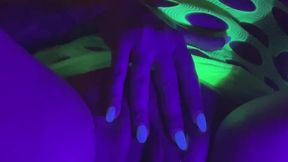 DOUBLE DONG BLACKLIGHT NEON COUGAR FUCK!