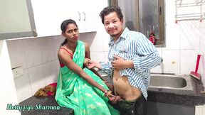 Dirty stepsis gets her tight saree-clad pussy&#x1F32E;&#xFE0F; pounded rough by stepbro in steamy kitchen bang-fest.