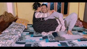 Desi Woman Talking About Her Fuck to Getting More Pleasure