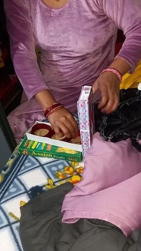 Panjabi Bhabhi Having Change Her Dress.