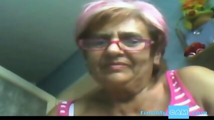 Sexy Senior's Webcam Show: Amateur Granny's Exhibition!