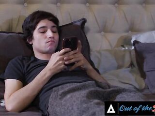 WITHOUT THE FAMILY - mother I'd like to fuck Penny Barber Is Caught Screwing Her Stepson And Ends In Trio