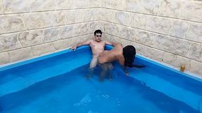 se&ntilde;ora zorra es llevada a pasar la calentura &iexcl;&iexcl;&iexcl;