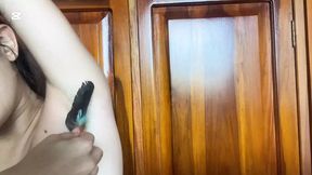 Arabe is in a threesome with two big cockS