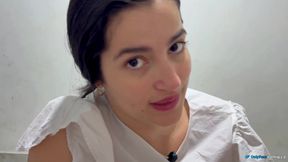 Surprise Gift Stepsister Gives up Her Pussy to Make Him Happy