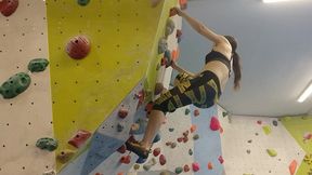 i ve been really missing physical activity lately, i long to be able to go climbing again, or back to my aerial hoop and silk...