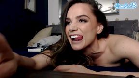 CamSoda - Solo pornstar Tori Black toys pussy with dildo