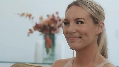 Shook Teen Has Raw 4some