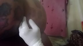 TANIA NAVA DISFRUTA DE UNA RICA MANO EN SU CULO