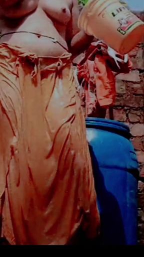 Memorable moment from "Asks the woman to send her nude MMS. Take a bath and record"