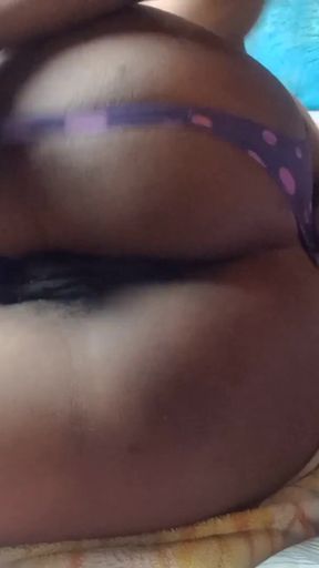Humping My Pillow Cumming so Hard