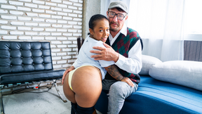 horny old man loves a flexi ebony midged