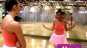 Ballerina friends have cunny eating session after experience