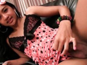 Sweet Ladyboy Teen Natty Bareback Facial