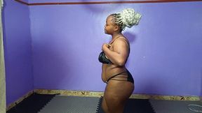 Big and Busty Real Catfight Suzzy vs Shah 4K