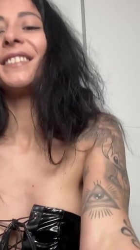 Jaw-dropping moment from &quot;Fetish &amp; Masturbation Special   VIP Previews with Sofia SweetSecrett&quot;
