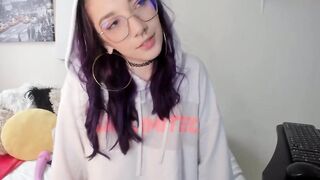 Colombian webcamer skank who looks like an alternative otaku cunt with mouth loves sex and wants to become