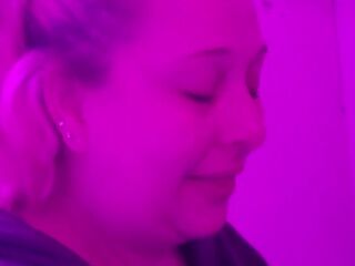 Sluty wife gives Naughty blowjob